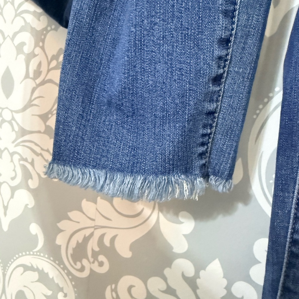 1822 Denim‎ Distressed Cut Off Mid Rise Skinny Jeans - Picture 4 of 6